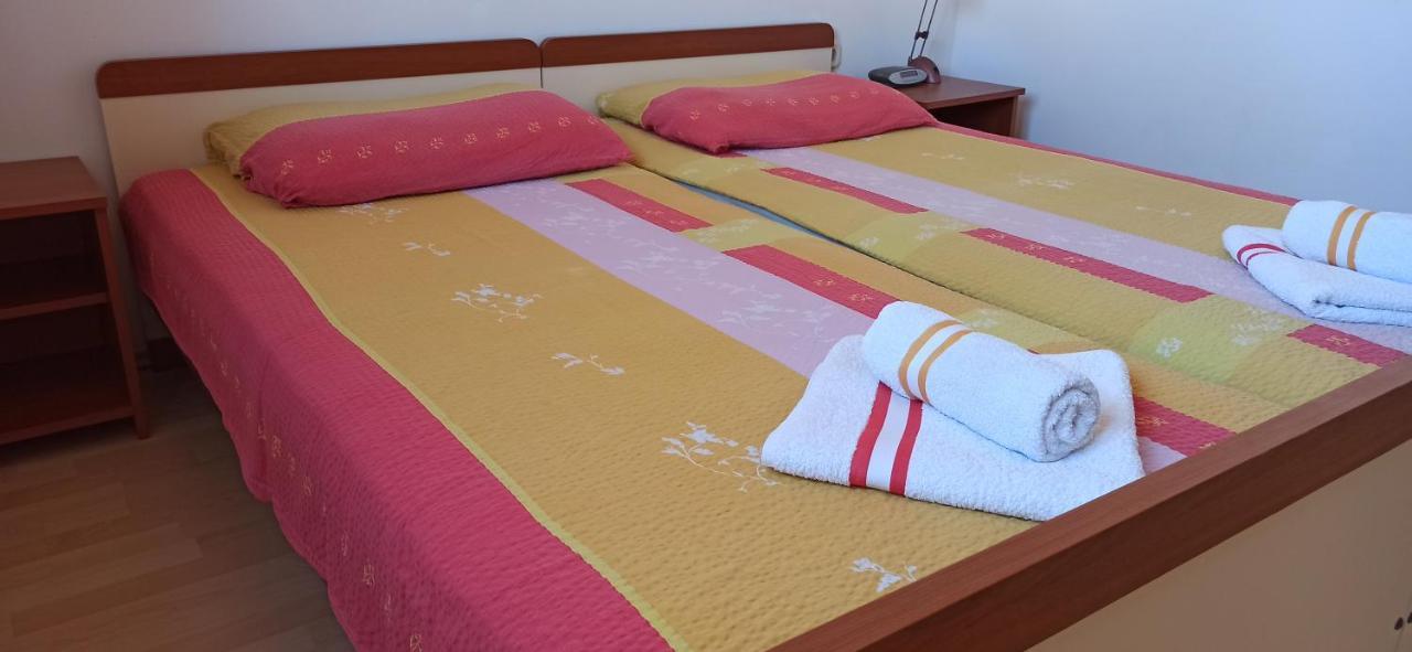 Apartments Kornati Ždrelac Extérieur photo